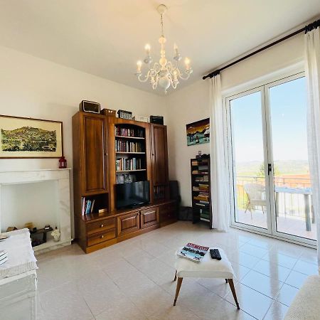 Frassinello Casa Vacanze Con Vista Panoramica מראה חיצוני תמונה