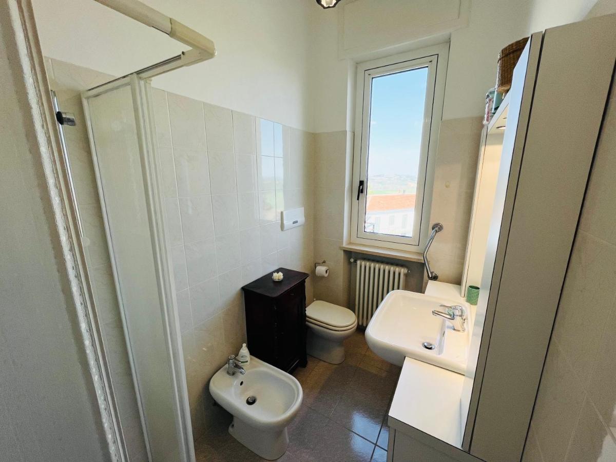 Frassinello Casa Vacanze Con Vista Panoramica מראה חיצוני תמונה
