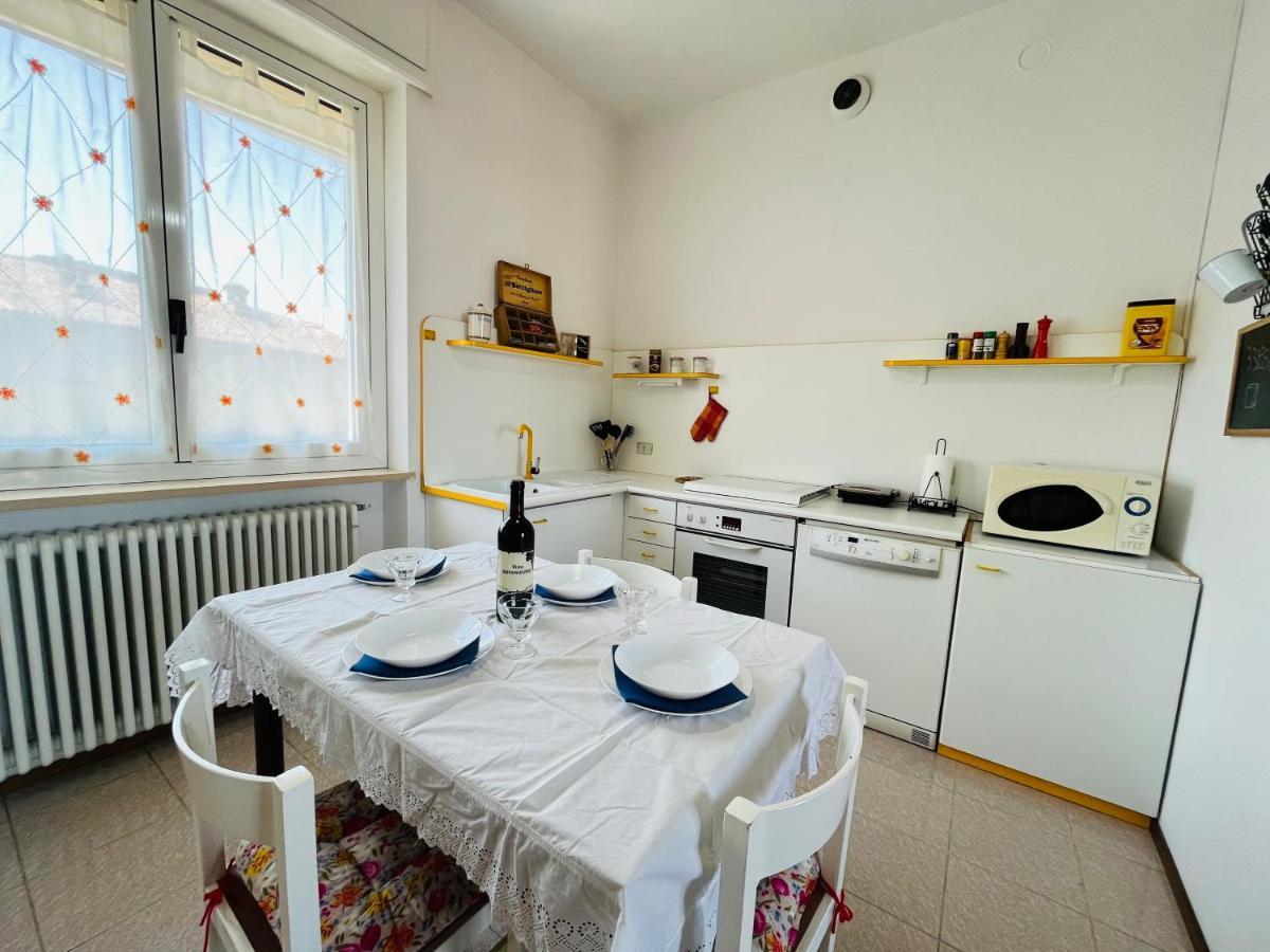 Frassinello Casa Vacanze Con Vista Panoramica מראה חיצוני תמונה
