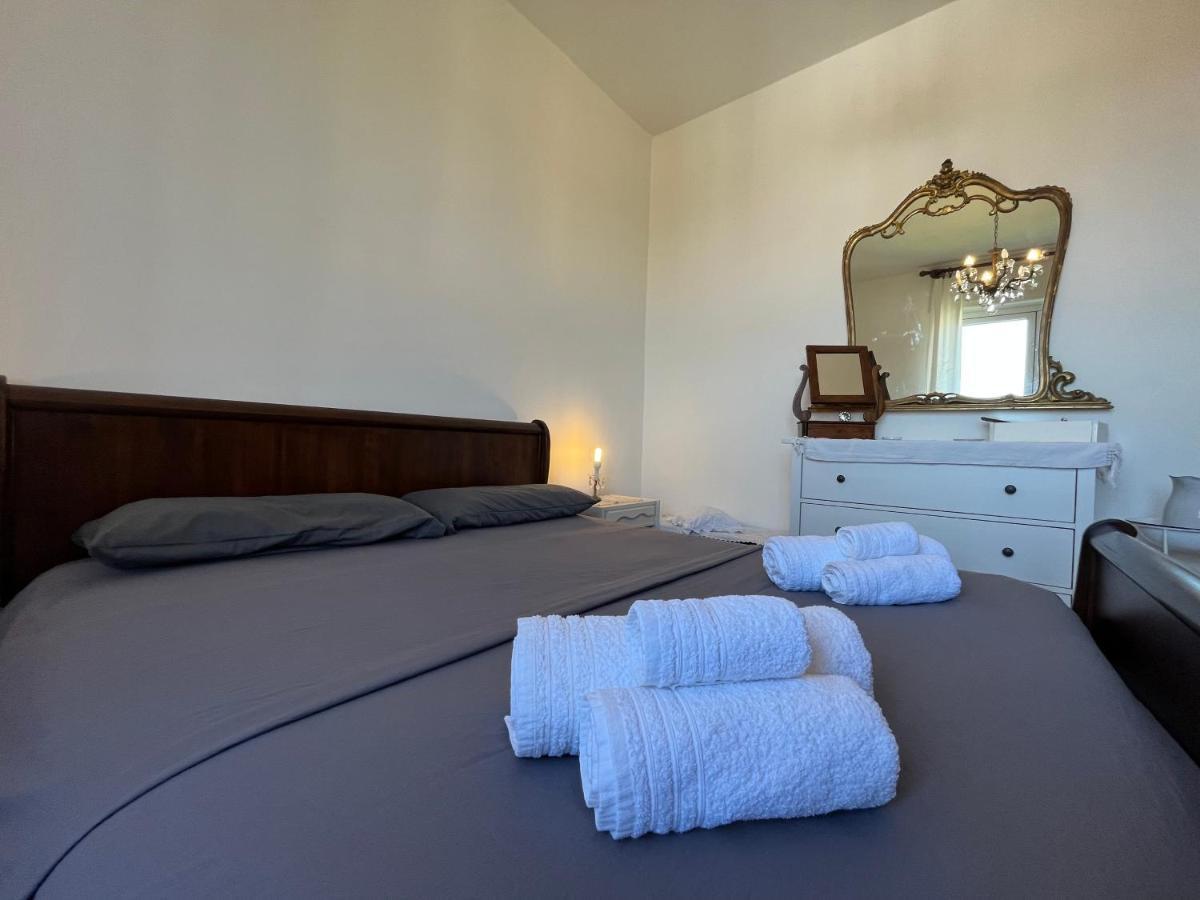 Frassinello Casa Vacanze Con Vista Panoramica מראה חיצוני תמונה