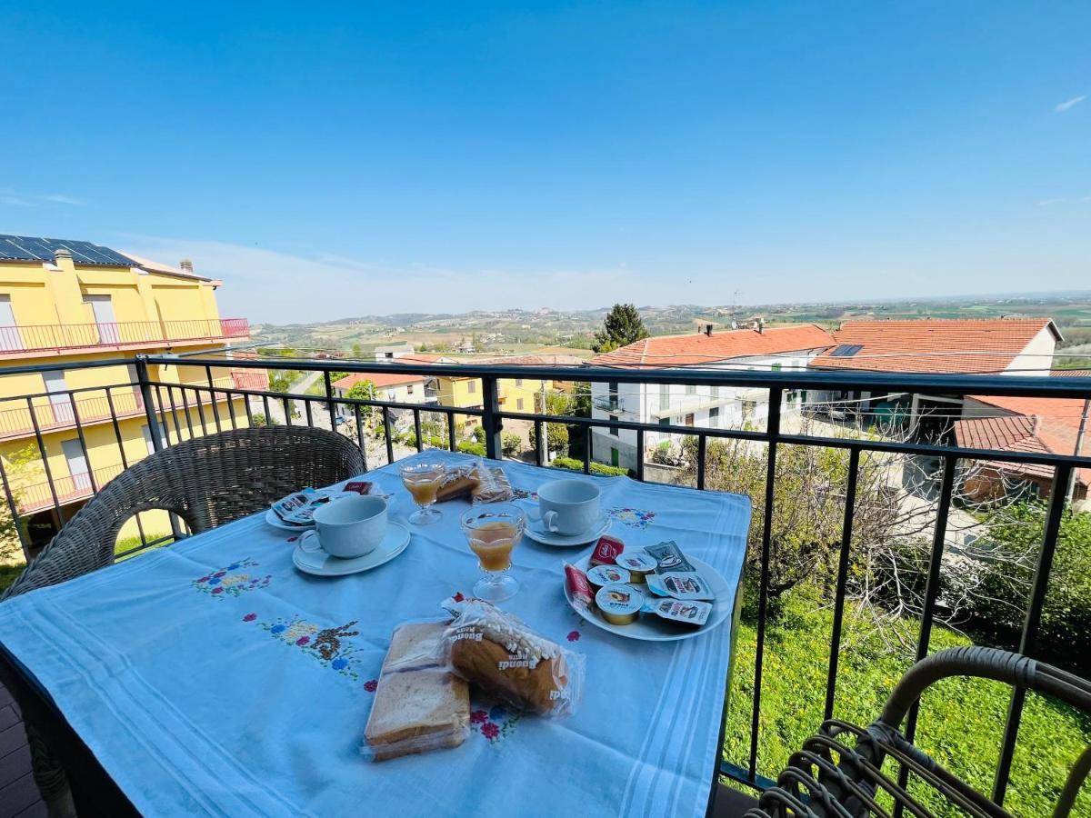 Frassinello Casa Vacanze Con Vista Panoramica מראה חיצוני תמונה